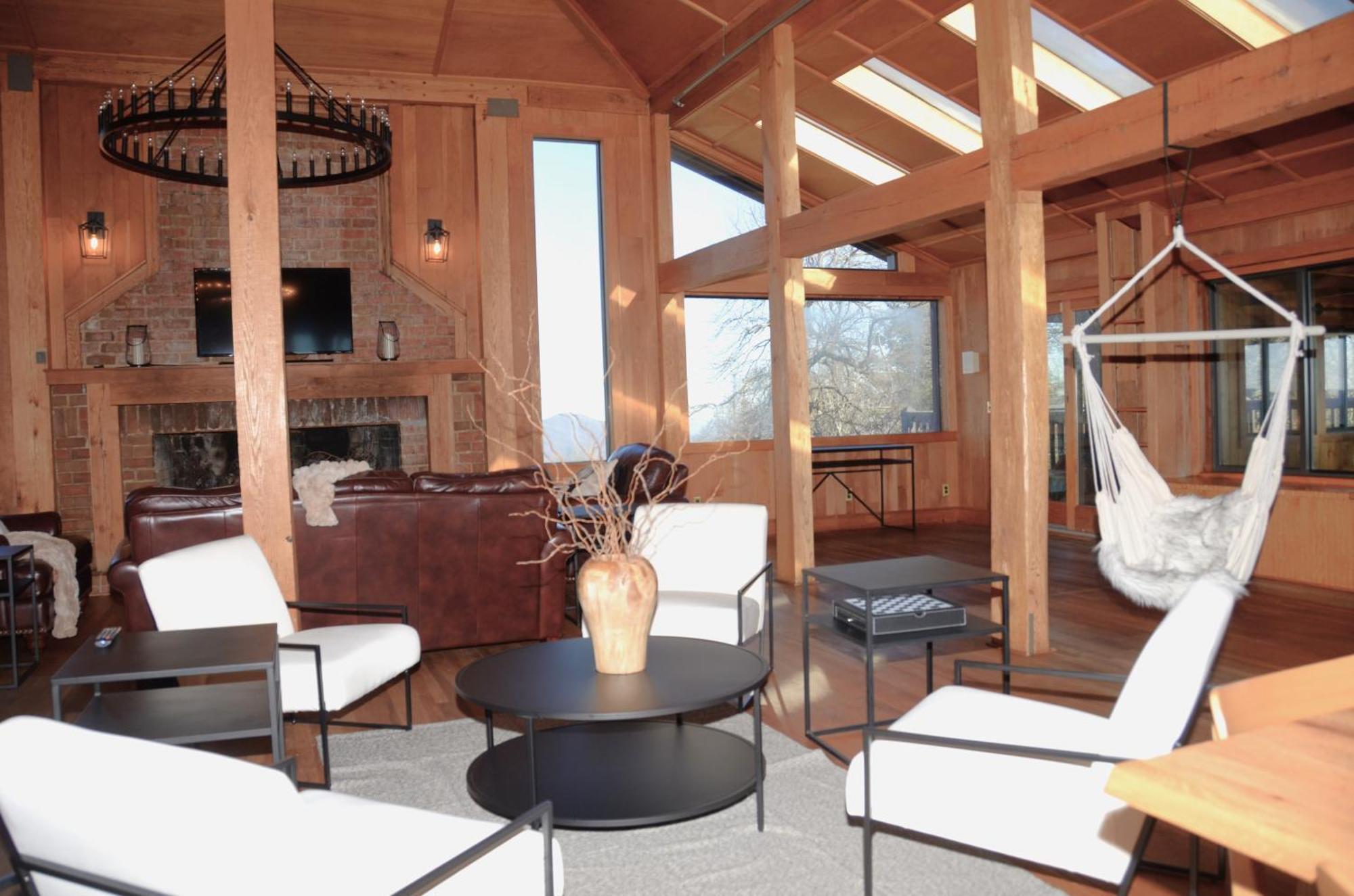 Bent Mountain Lodge Roanoke Exterior photo
